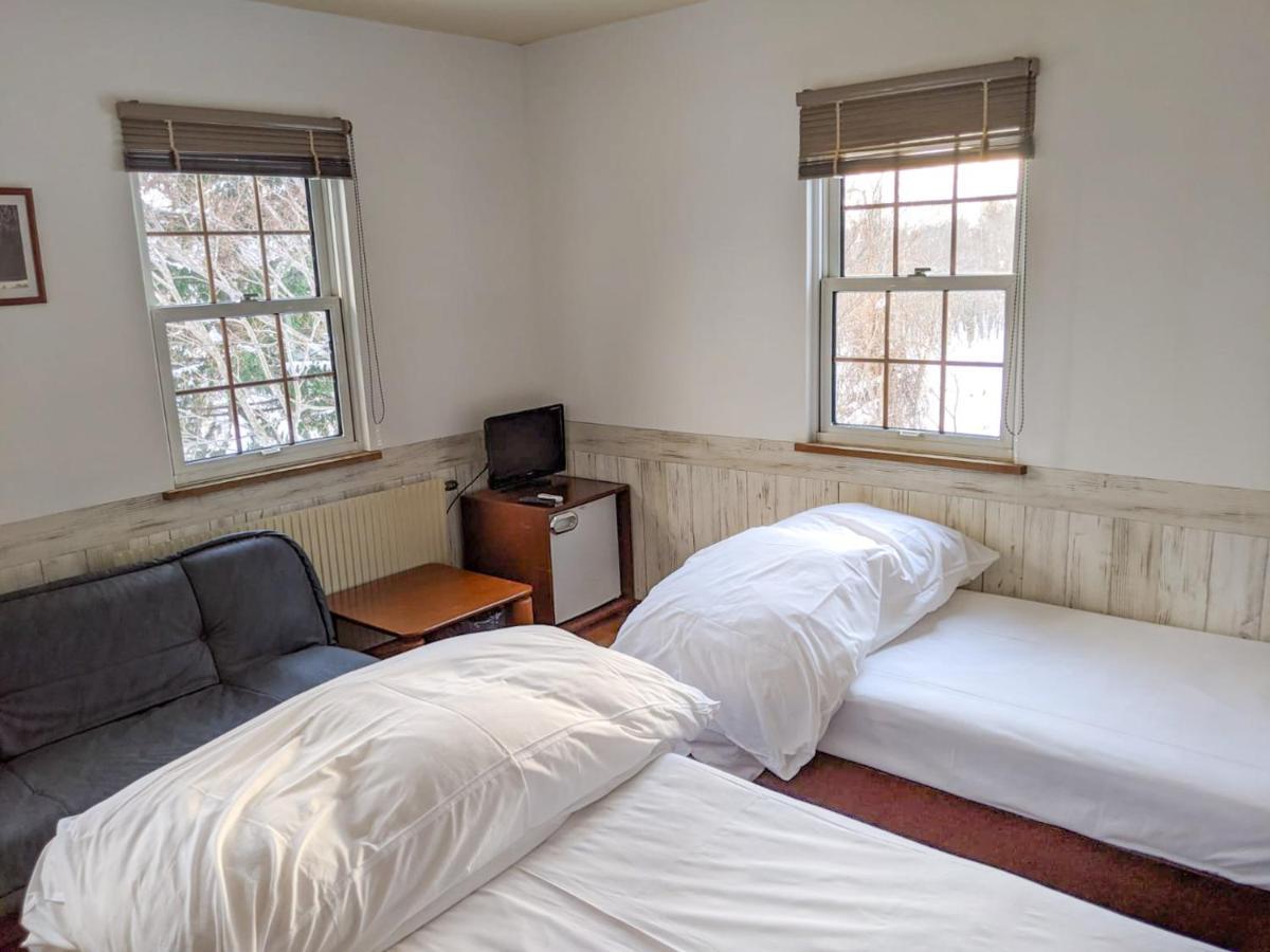 Chalet Banff - 6 Bedroom 6 Bathroom Ski Lodge Niseko Εξωτερικό φωτογραφία